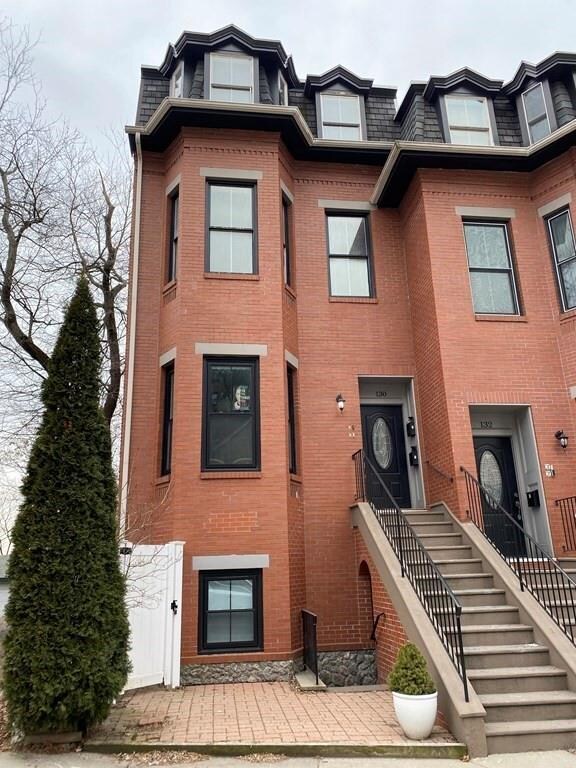 130 Marcella St unit 2, Roxbury, MA 02119 - photo 2