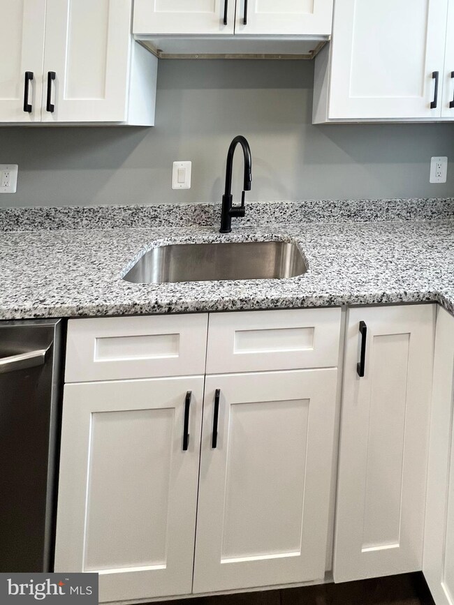 1353 Carroll St, Baltimore, MD 21230 - photo 7