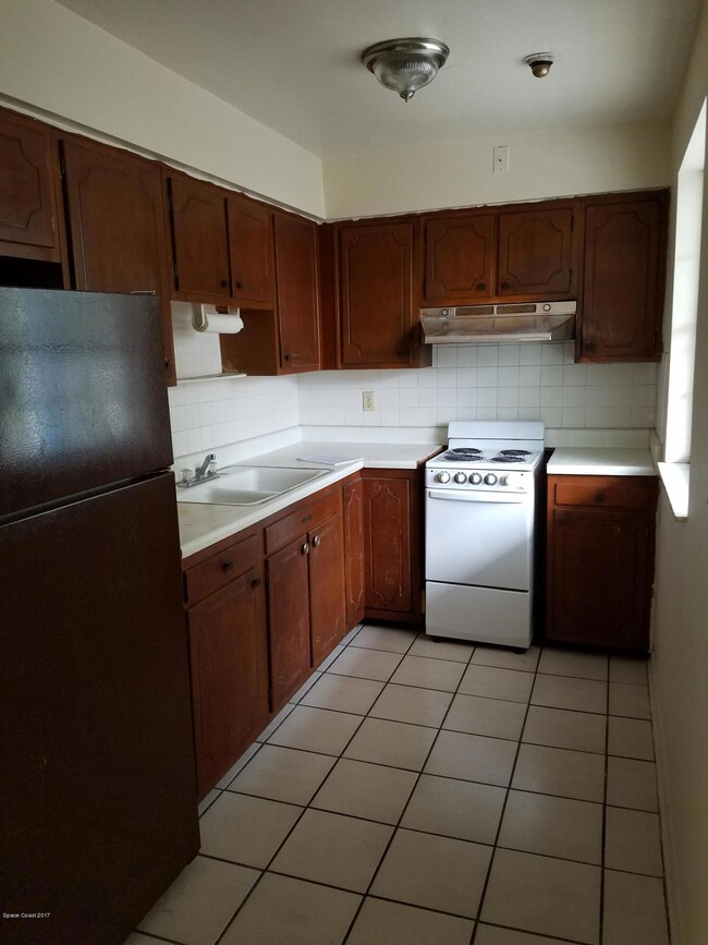 311 S Brown Ave, Titusville, FL 32796 - photo 4