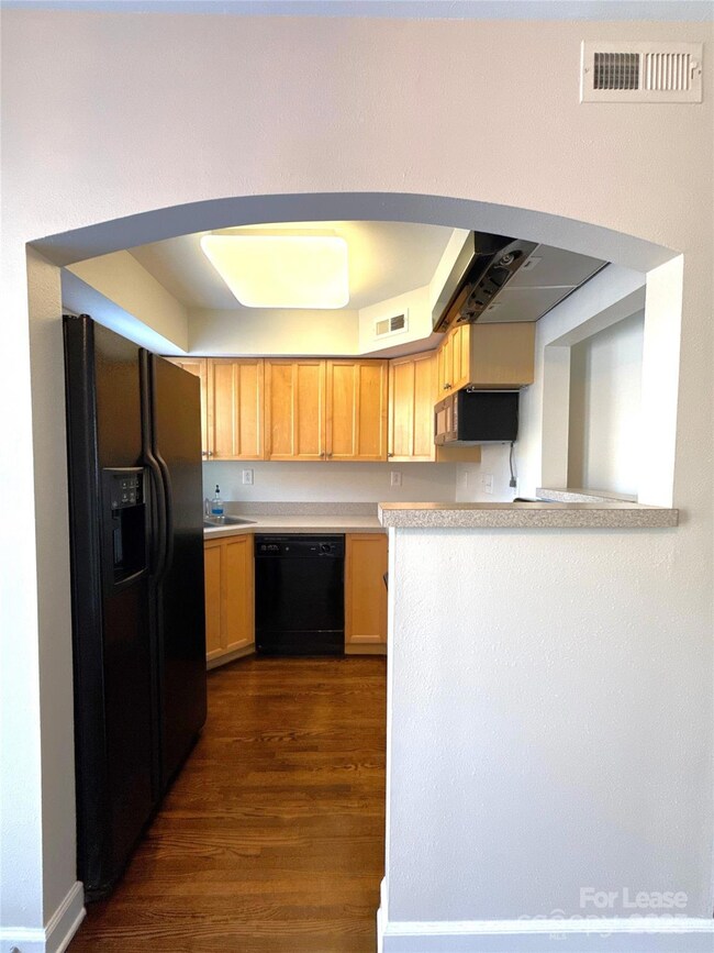 4329 Hathaway St unit C, Charlotte, NC 28211 - photo 5