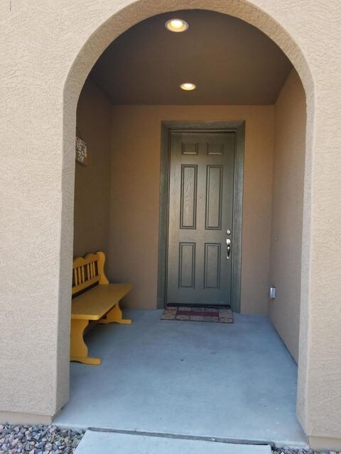 2 - front doorway