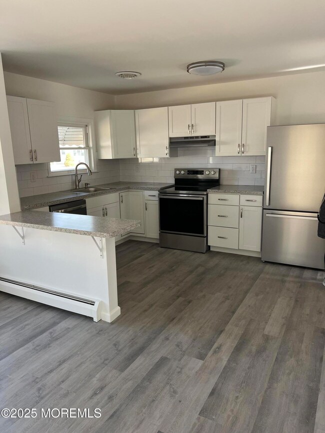 343 Curacao St, Toms River, NJ 08757 - photo 4