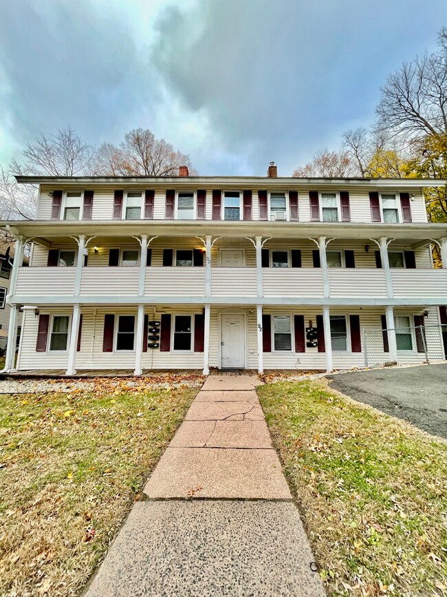 92 W Main St unit 7, Vernon, CT 06066 - photo 2