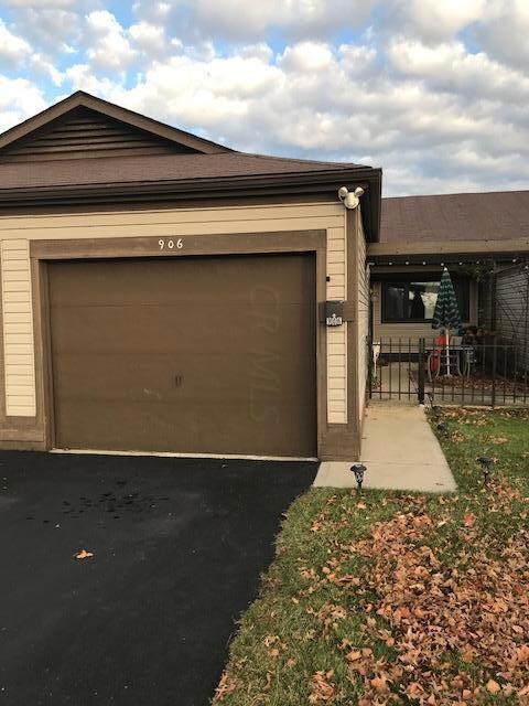 906 Westbury Ln S unit 3B, Columbus, OH 43228 - photo 3