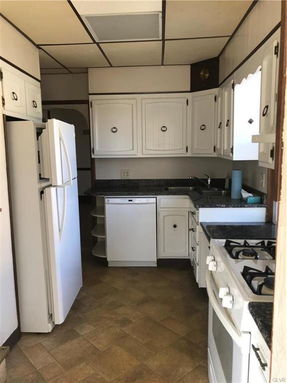 1224 Wood St, Bethlehem, PA 18018 - photo 7