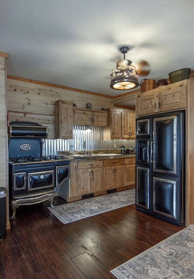 Elmira appliances with polished nickel trim