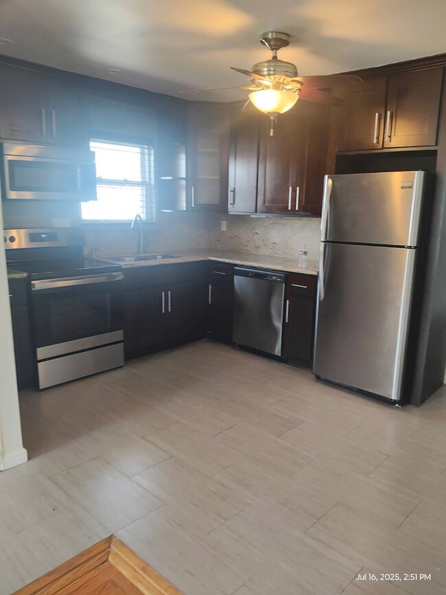 23 Doris Ave, Franklin Square, NY 11010 - photo 7