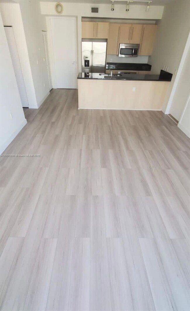 Axis at Brickell Village unit 3122-N, Miami, FL 33130 - photo 5