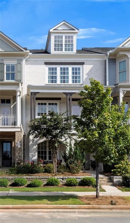 967 S On Main Dr, Woodstock, GA 30188 - photo 2