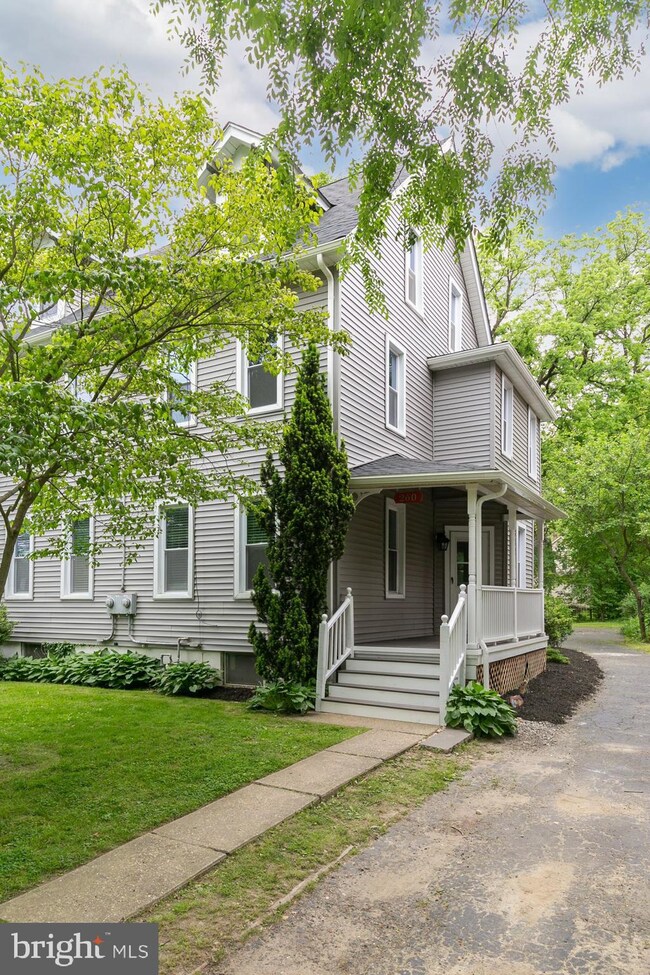 260 262 Linden St, Moorestown, NJ 08057 - photo 2