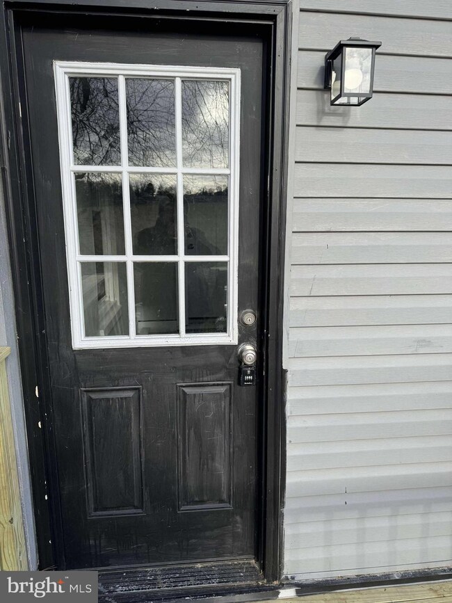 1931 Valley Rd unit 2, Coatesville, PA 19320 - photo 6