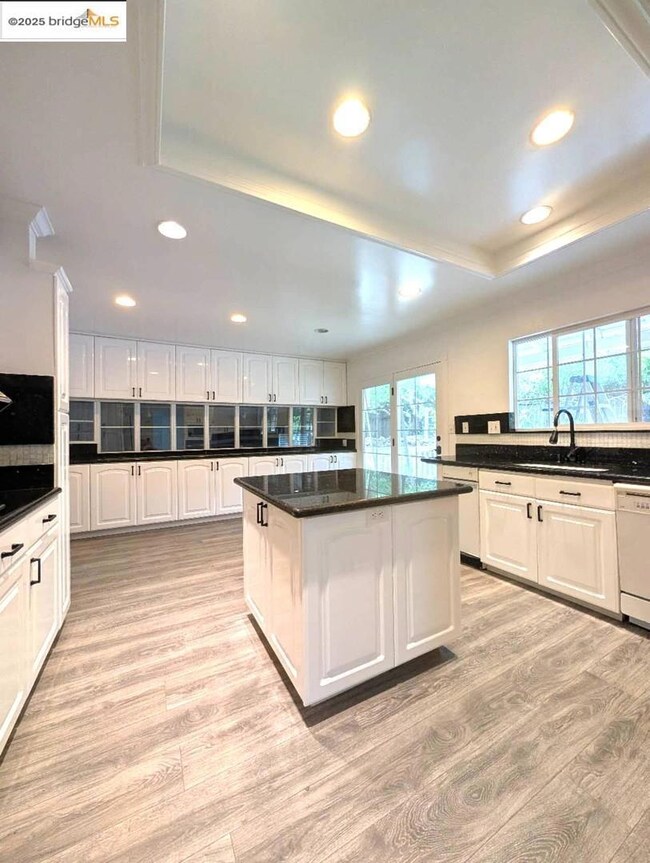 3101 Arroyo Ct, Fairfield, CA 94533 - photo 6