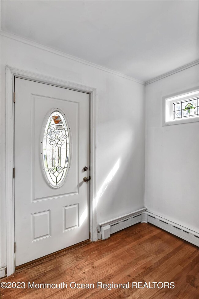 27 Drummond Ave, Fords, NJ 08863 - photo 2