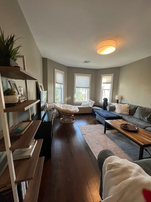 686 E 8th St unit 3, Boston, MA 02127 - photo 5