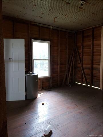We're thinking kitchen ... come create your own de