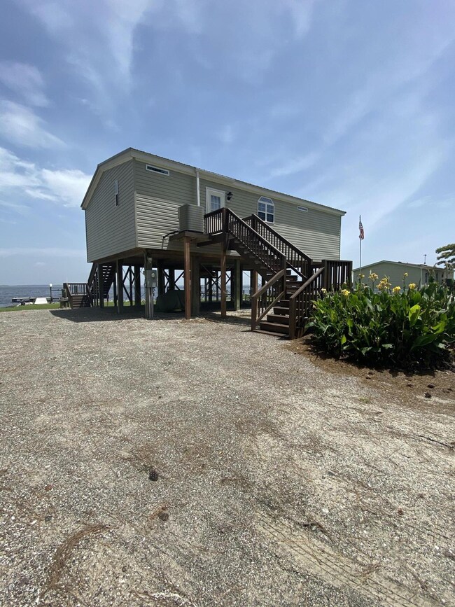 002 additional view