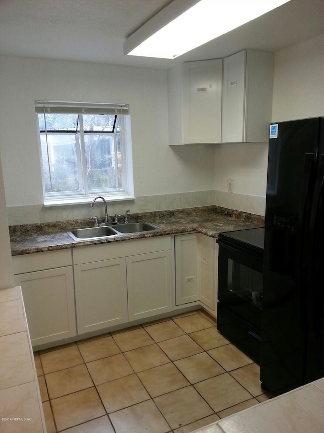 7129 Hallock St, Jacksonville, FL 32211 - photo 2