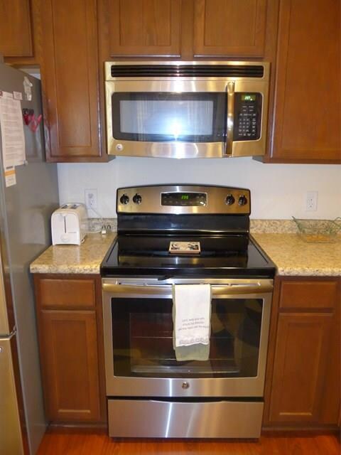 228 Beckingham Dr, Brunswick, GA 31525 - photo 4