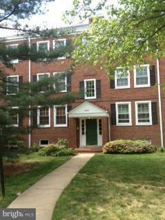 4903 30th St S unit 2B, Arlington, VA 22206 - photo 5