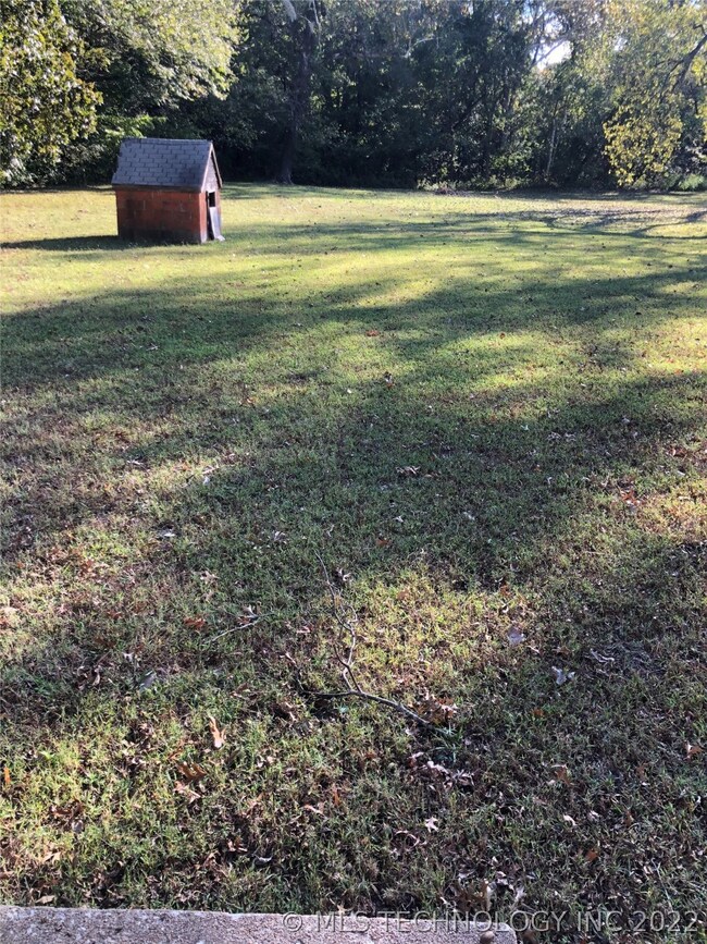 11101 S Lynn Lane Rd, Broken Arrow, OK 74011 - photo 2