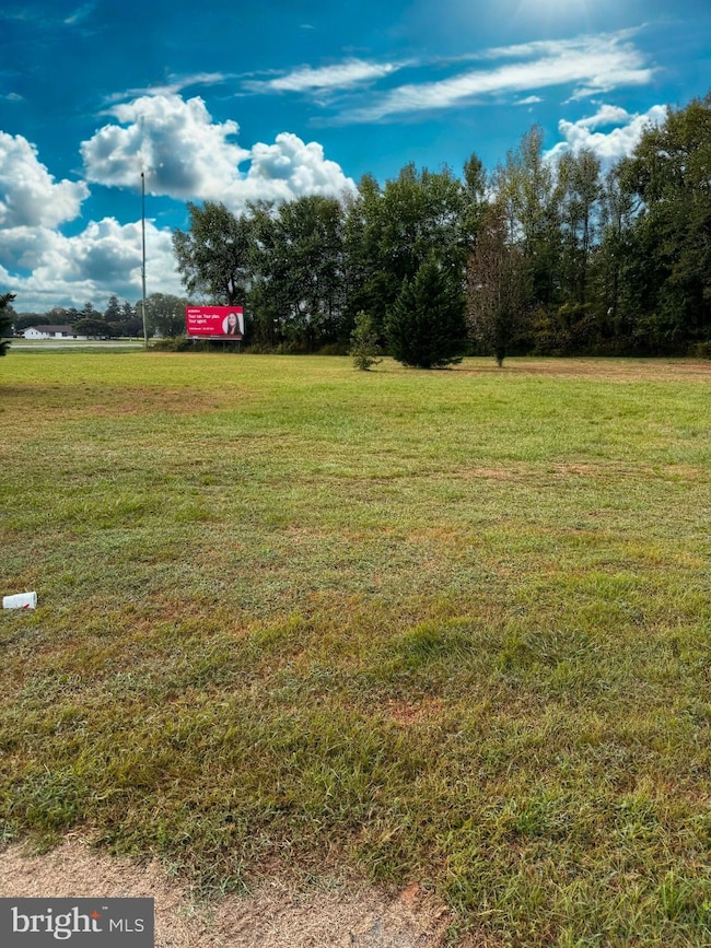 15832 S Dupont Hwy, Harrington, DE 19952 - photo 2