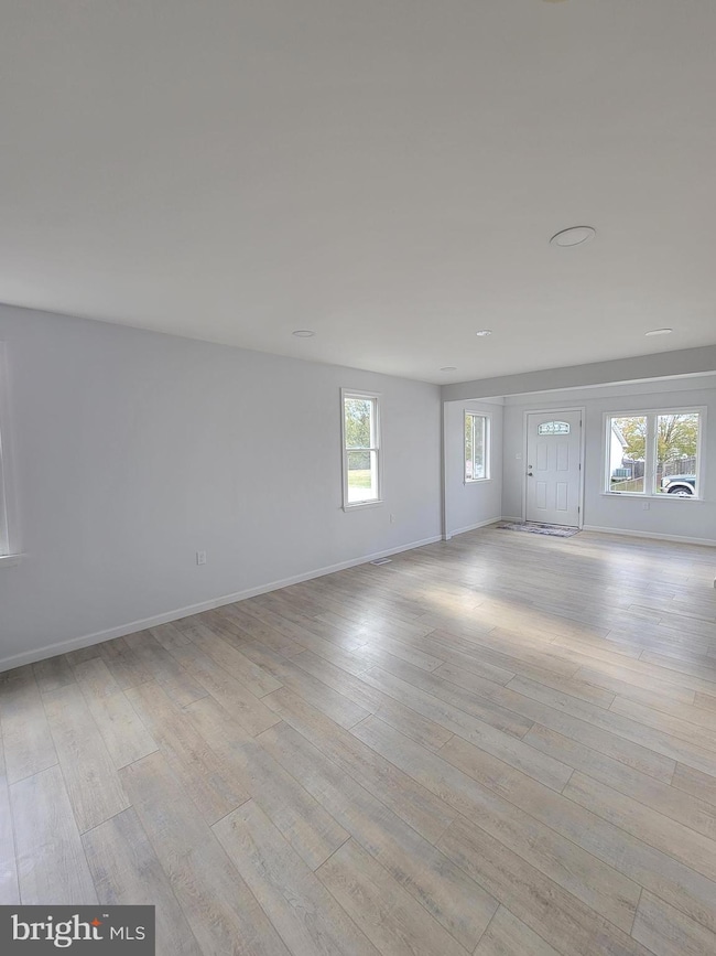 2621 N Snyder Ave, Sparrows Point, MD 21219 - photo 4