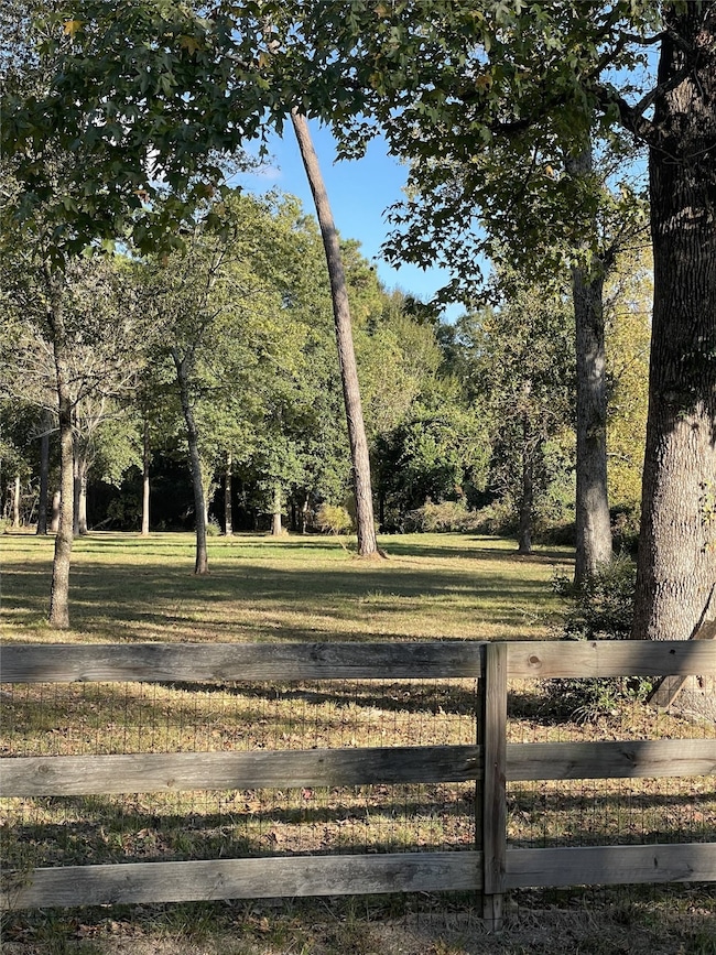 27110 Cherokee Ln, Magnolia, TX 77354 - photo 7