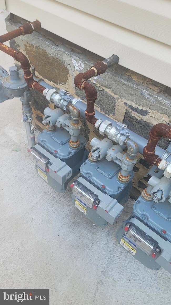 3004 Clifton Ave, Baltimore, MD 21216 - photo 6