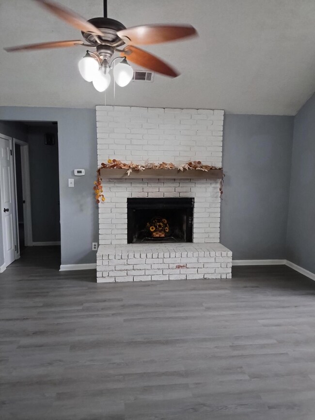 1976 Savage Forks Rd, Leesville, LA 71446 - photo 5