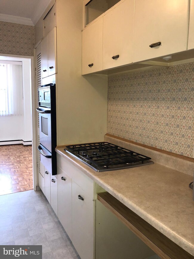 The Dorset unit 702, Wilmington, DE 19806 - photo 2