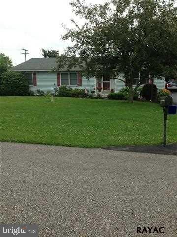 16 Easy St unit 3, Littlestown, PA 17340 - photo 2