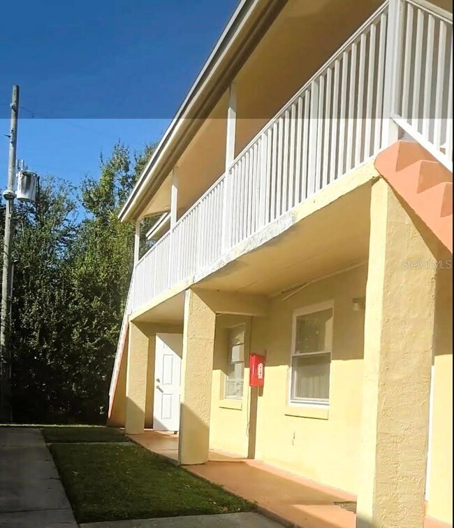 720 Michigan Ct unit 2, Saint Cloud, FL 34769 - photo 2