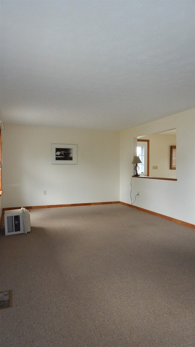 2 High Pine Ave, Nashua, NH 03063 - photo 4
