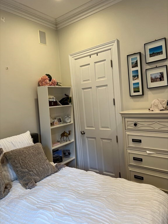 34 Greenwich Park unit 2, Boston, MA 02118 - photo 5