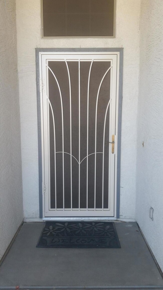 screen door