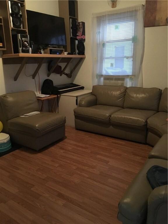 12 Grover St, Providence, RI 02909 - photo 3