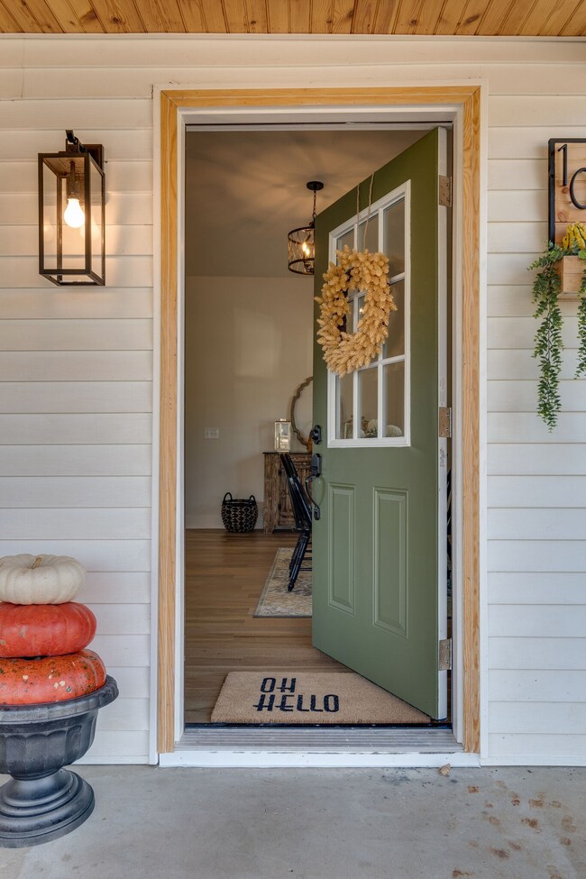 Oh Hello! Step Inside...