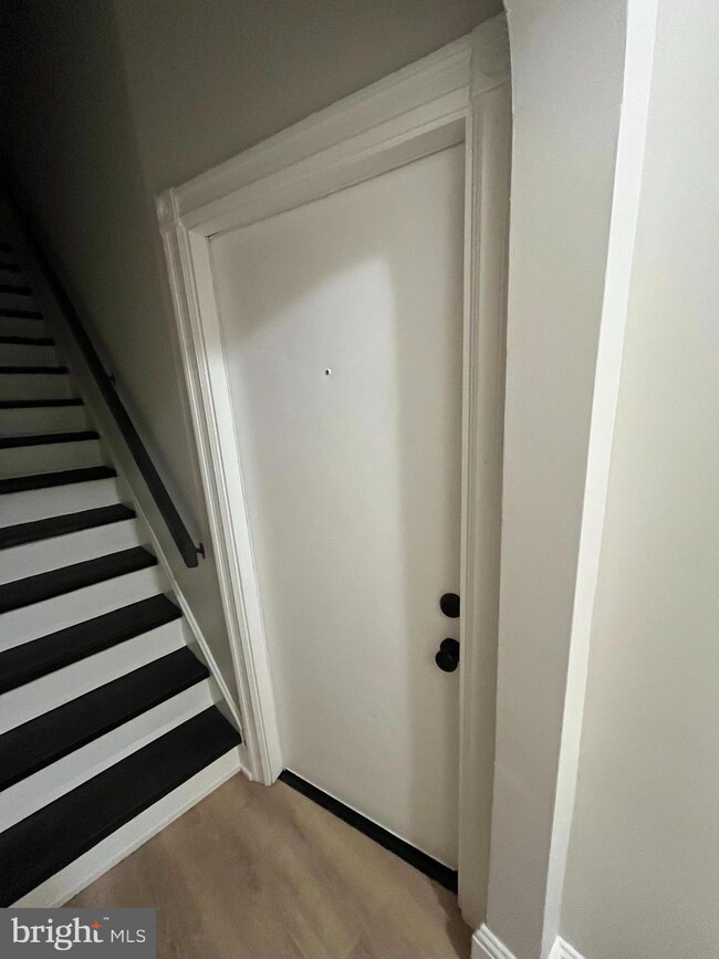 339 Chestnut St unit 1, Pottstown, PA 19464 - photo 3