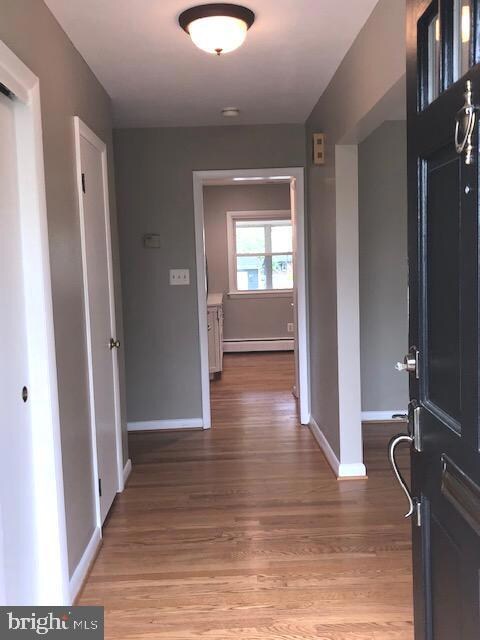 2414 Chestnut St, Falls Church, VA 22043 - photo 4