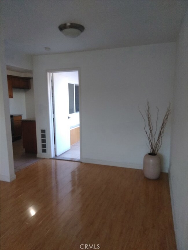 402 N Alhambra Ave unit F, Monterey Park, CA 91755 - photo 7