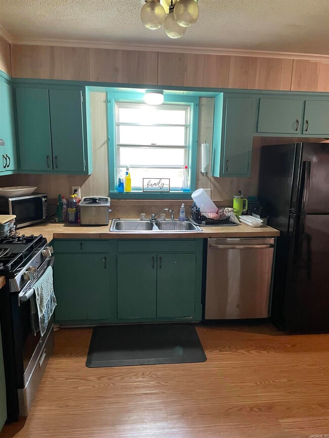 1708 Parkway Dr, Crossett, AR 71635 - photo 6