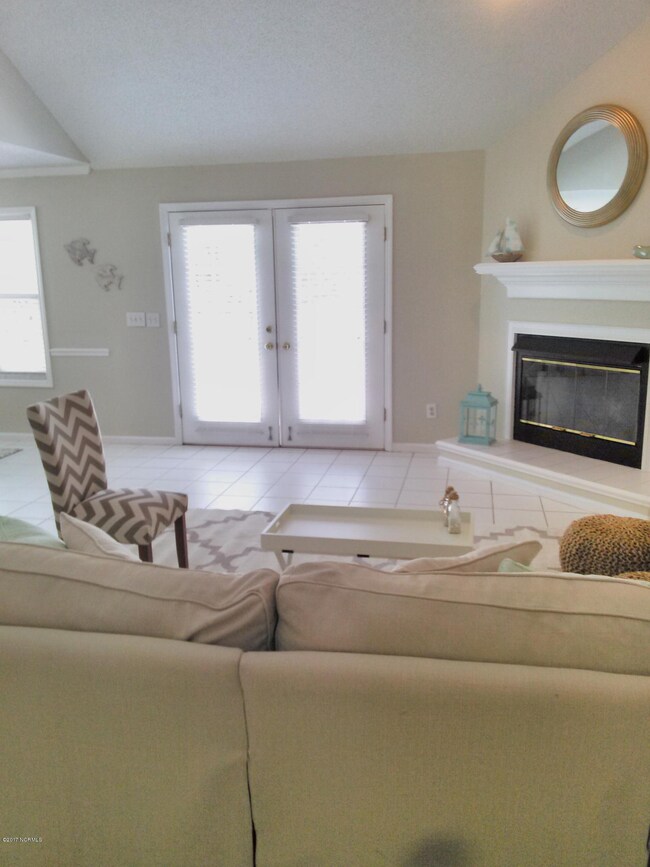 Sloop Pointe 6