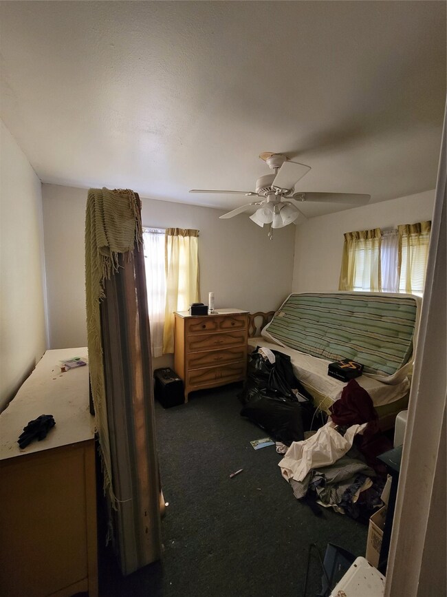 3902 Florinda St, Houston, TX 77021 - photo 3