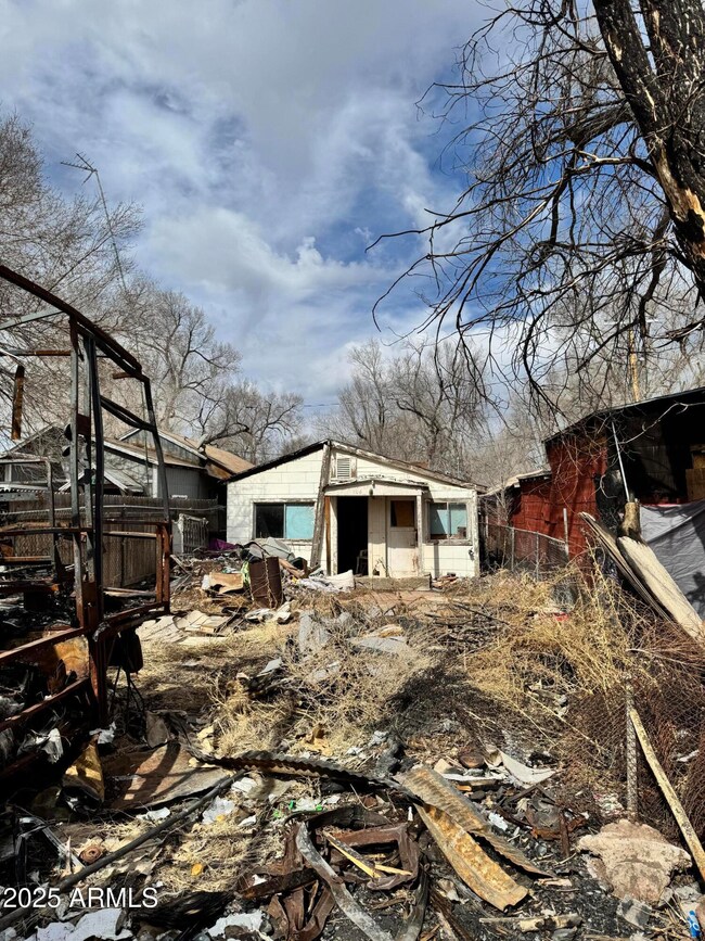 47226 N Third St, Ash Fork, AZ 86320 - photo 4