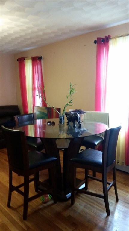 95 Laura St, Providence, RI 02907 - photo 4