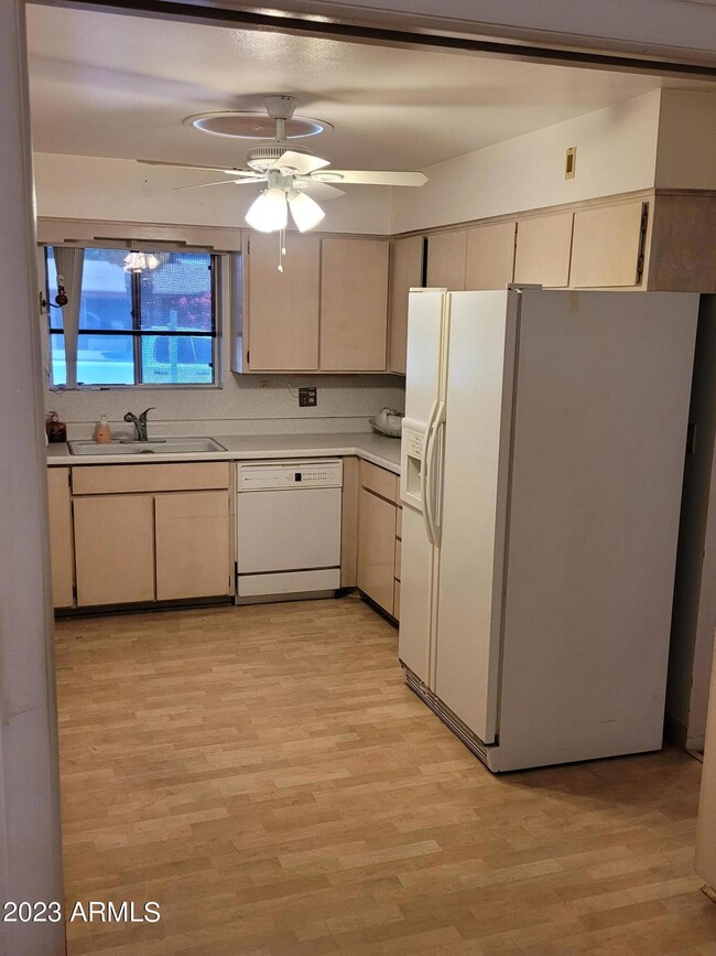 unlisted-address, Mesa, AZ 85205 - photo 4