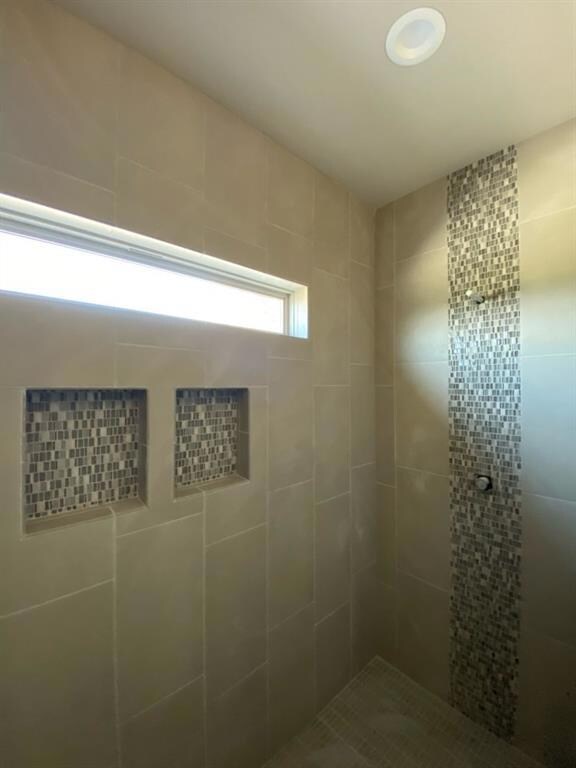 1005 Twin Oak Trail, Weatherford, TX 76085 - photo 3