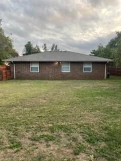 201 Lois Ave Back View