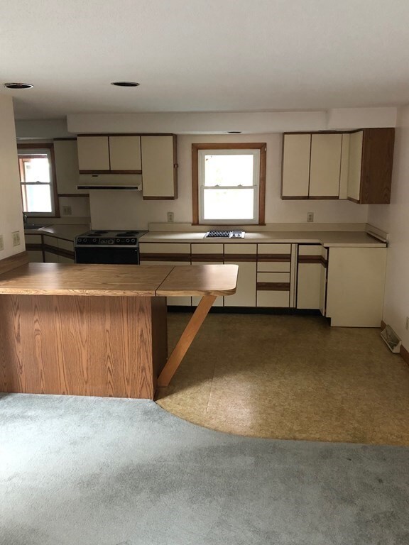 23 Saddleback Hill Rd, Bellingham, MA 02019 - photo 4