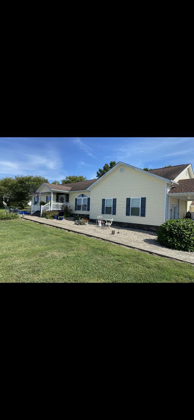 367 Lakeland Dr, Harrodsburg, KY 40330 - photo 7